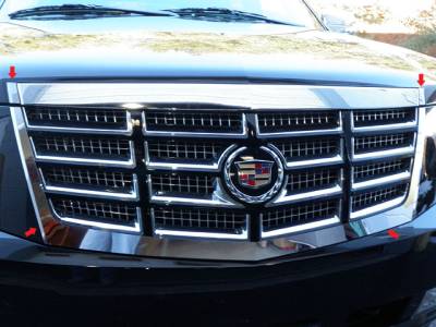 QAA - CADILLAC ESCALADE 4dr QAA Stainless 4pcs Grille Accent SG47255