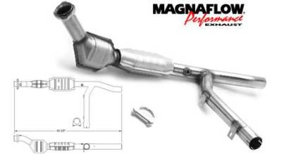 MagnaFlow Direct Fit Catalytic Converter - 23317