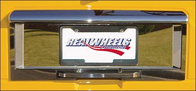 Hummer H2 RealWheels Rear License Plate Trim - Polished Stainless Steel - 5PC - RW109-1-A0102