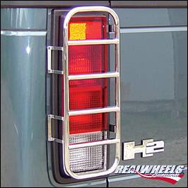 Hummer H2 RealWheels Stainless Steel Rear Taillight Guards - Pair - RW605-1-A0102