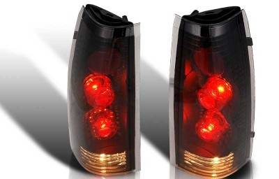 Chevrolet CK Truck WinJet Altezza Taillight - Black & Smoke - WJ20-0003-05