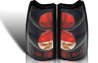 Chevrolet Silverado WinJet Altezza Taillight - Black & Clear - WJ20-0004-04