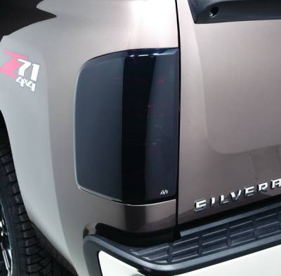 Chevrolet Silverado Autovent Shade Tail Shade Cover