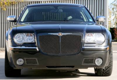 Chrysler 300 T-Rex Upper Class Mesh Grille - All Black - Bentley Style with Center Vertical Bar - 51479