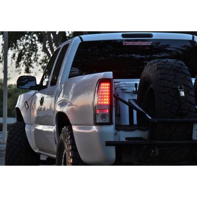 Chevy Silverado 4.5" Flare 3" Rise Body Kit- Bedside Fenders AFC 52-2